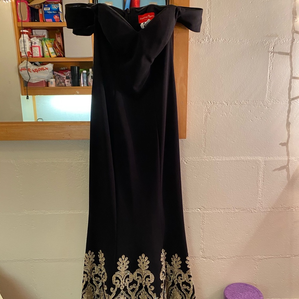 black and gold prom dress